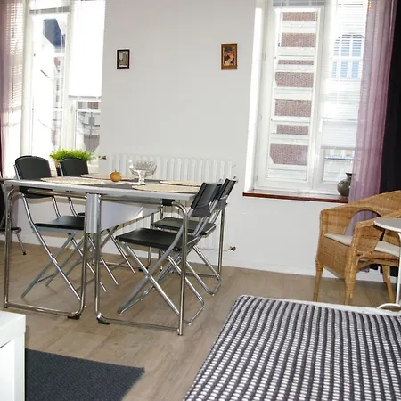 דירה Titanic Centre Port