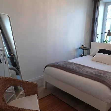 Titanic Centre Port דירה *