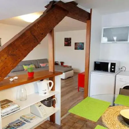 Titanic Centre Port דירה *