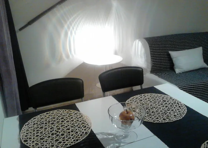 Titanic Centre Port Apartment *