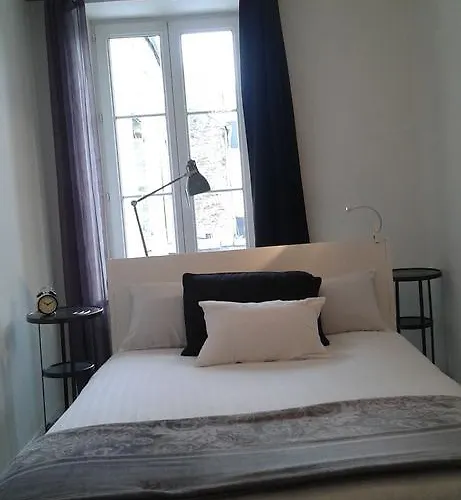 Titanic Centre Port Apartment