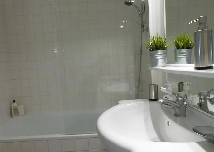 Titanic Centre Port Apartment