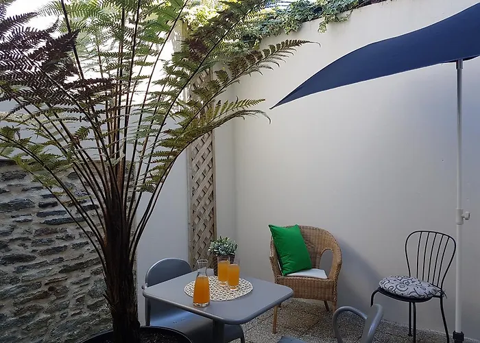 Titanic Centre Port Apartment *